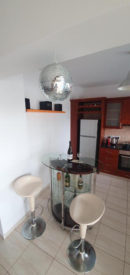 Vasilas Holiday Apartment #2 Larnaca Exterior foto